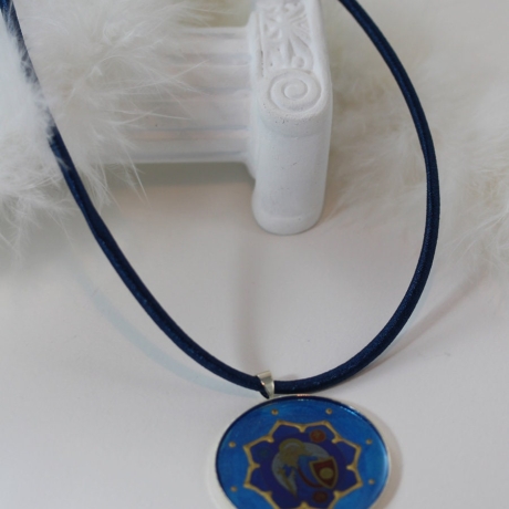 Engel Collier Kette in Blau mit Erzengel Michael in Lotusblume