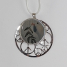 Dekorative Halskette mit Friedenstaube und Peace Symbol Anhänger