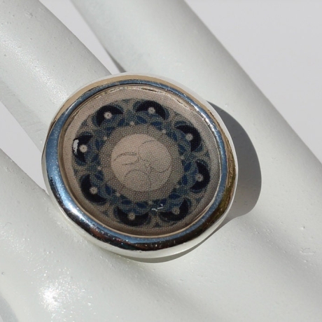 Mond Mandala Ring in Grau Dunkelblau, Mondgöttin Unikat Schmuck