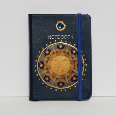 Notizbuch mit Sonne Mandala in Blau Gelb Gold Dunkelblau