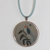 Halskette mit Taube an graublauer Kordel, Friedenstaube Kette