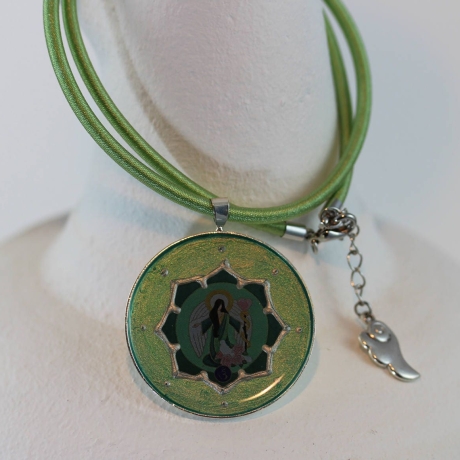 Erzengel Raphael in Lotus Halskette, Damen Engel Kette in Grün