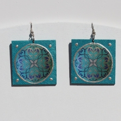 Quadrat Ohrringe mit Delphin Mandala in Türkis Petrol Meerblau