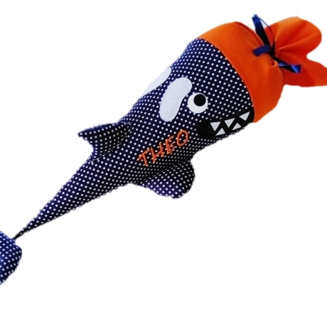 Orca Wal Kindergartentüte mit Kissen und Name bestickt
