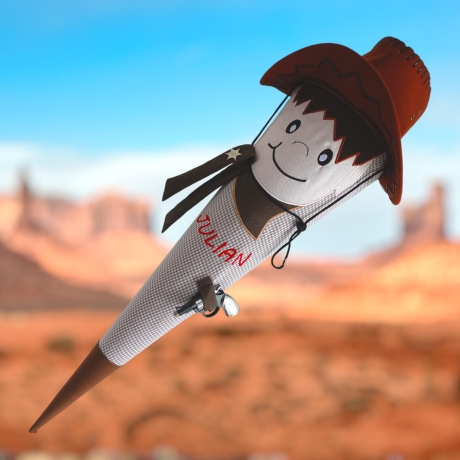 Schultüte Cowboy mit Kissen und Name bestickt