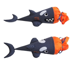 Orca Wal Kindergartentüte mit Kissen und Name bestickt