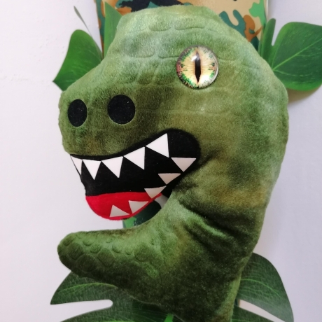 Schultüte Dino aus Stoff mit Kissen und Name bestickt
