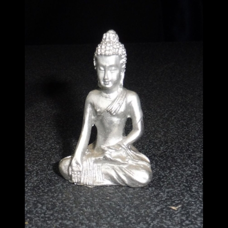 Buddha Figur im Lotussitz silbern 4 x 2,5 x 6 cm