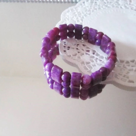 Charoit Armband, Edelstein, elastisch, 2-reihig
