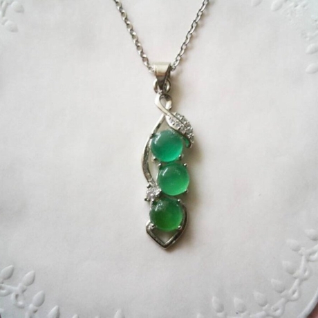 Edelstahlkette mit Onyx Achat Schmuckstein, Erbse Design