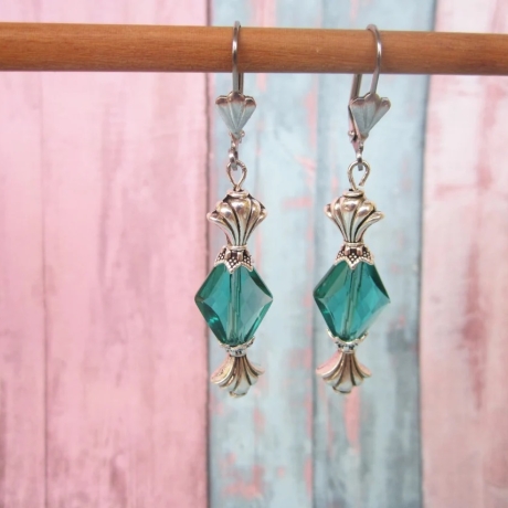Ohrschmuck Edelstahl in Rauteform und Muschel Metallperlen