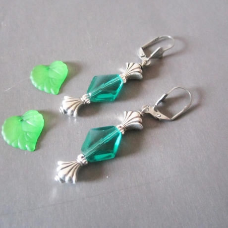 Ohrschmuck Edelstahl in Rauteform und Muschel Metallperlen