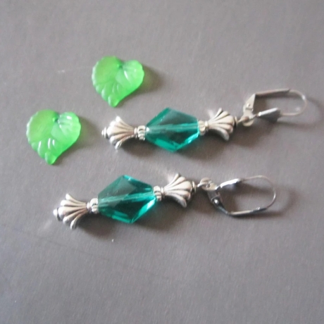 Ohrschmuck Edelstahl in Rauteform und Muschel Metallperlen