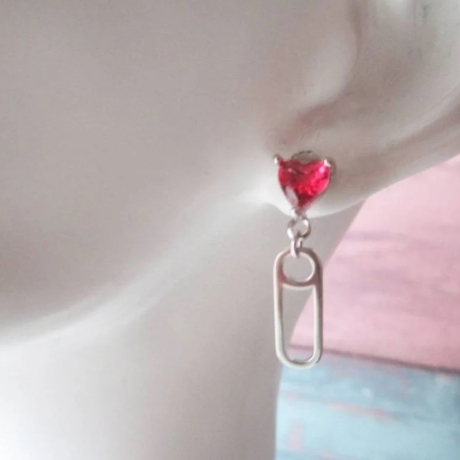 asymmetrische Ohrringe aus 925er Sterling Silber und Zirkonia