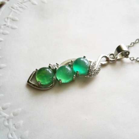 Edelstahlkette mit Onyx Achat Schmuckstein, Erbse Design