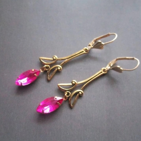 Ohrschmuck Ohrringe Gold Brisuren Glas Cabochon in Marquise Form