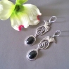 Ohrschmuck aus filigranem Verbinder und Glas Cabochon