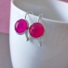 Ohrschmuck aus versilbertem Edelstahl mit facettiertem Jade Stein