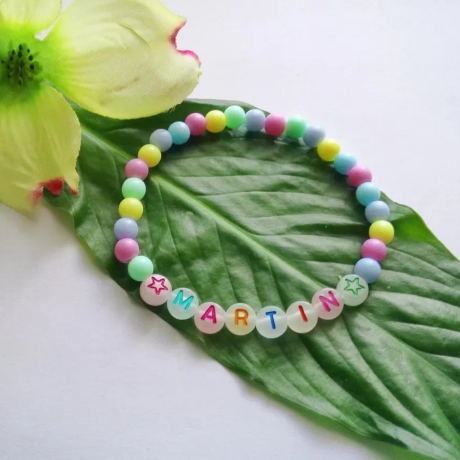 Kinderarmband personalisiert mit Panda oder Pinguin Tasche