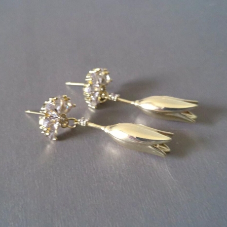Ohrschmuck Ohrstecker mit einer Blume mit 18K Vergoldung