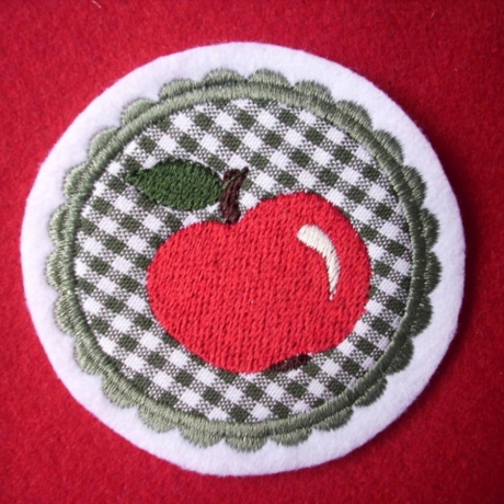 Applikation/Aufnäher Button mit gest. Apfel