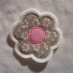 Applikation/Aufnäher Blume