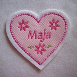 Applikation/Aufnäher niedliches Herz mit Wunschnamen/Text