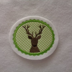 Applikation/Aufnäher oval mit gest. Hirschkopf