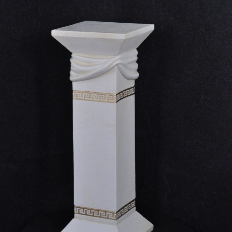 Griechische Säule mit Band und Muster. 80 cm.