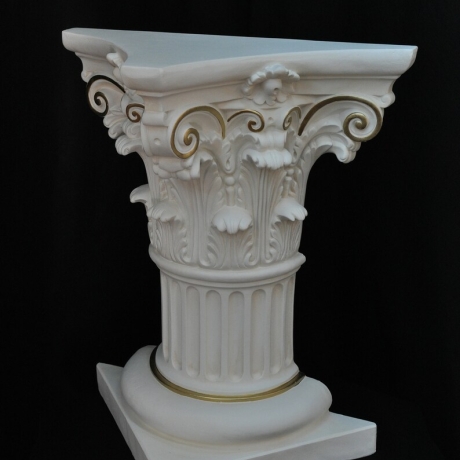 Wunderschöne, griechische Wandkolumne. 77 cm.