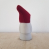 handmade Zwerg / Gartenzwerg Figur Beton mit Filz Mütze rot 28cm