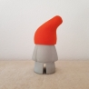 Unikat Zwerg / Design Gartenzwerg Beton Filzmütze orange 28cm