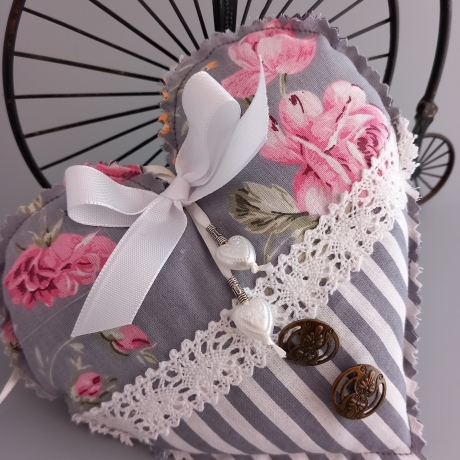 1 Deko Herz aus Stoff Shabby Chic Anhänger