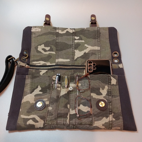 Clutch Jeans Bag Camouflage upcycling EINZELSTÜCK