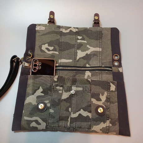 Clutch Jeans Bag Camouflage upcycling EINZELSTÜCK