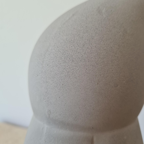handmade Zwerg / Gartenzwerg Figur Beton mit Filz Mütze rot 28cm