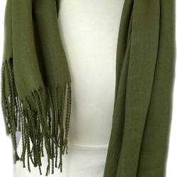 Leicht glänzender Baumwollschal, oliv-grün, 180 x 72 cm, neu