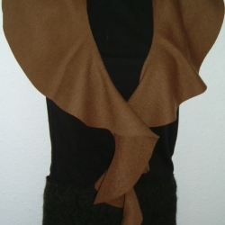 Kragenschal handgefertigt Walkloden 100% Wolle beige