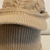 Damen-Winter-Beanie-Mütze mit Bömmel und integriertem Schal