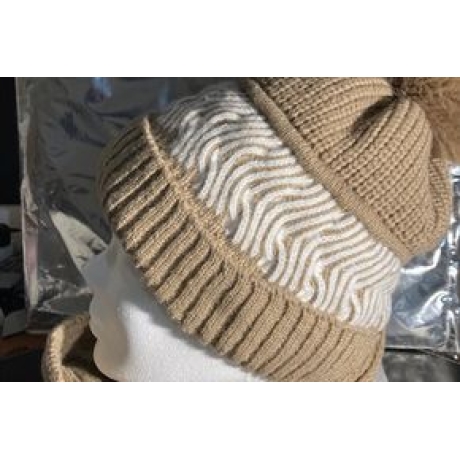Damen-Winter-Beanie-Mütze mit integriertem Schal, beige, neu
