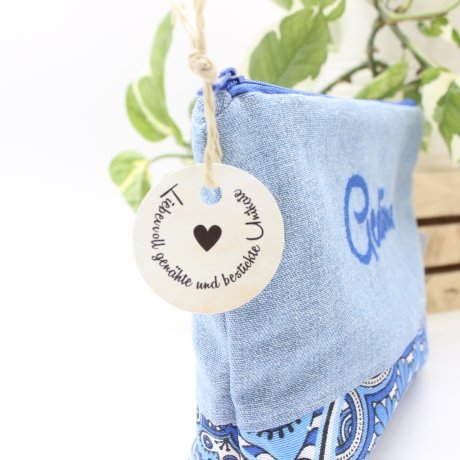 Universal-/Kosmetiktasche bestickt Gedöns Handmade Unikat
