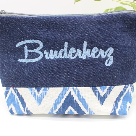 Universal-/Kosmetiktasche bestickt Bruderherz Jeans