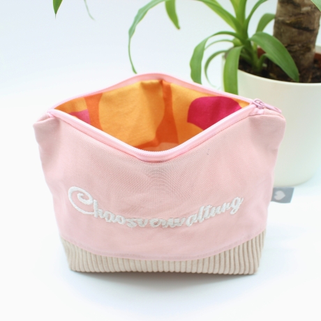 Bestickte Universaltasche Rosa „Chaosverwaltung“ Handmade genäht