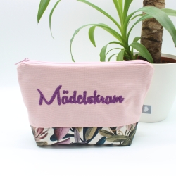Bestickte Universaltasche Rosa „Mädelskram“ Lila Handmade genäht