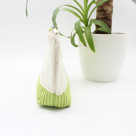 Bestickte Universaltasche Beige „Camper“ Handmade Unikat