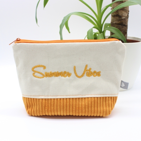 Bestickte Universaltasche Beige „Summer Vibes“ Handmade Unikat