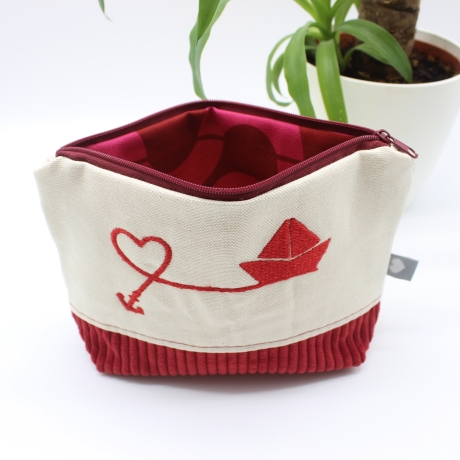 Bestickte Universaltasche Beige „Ahoi“ Handmade Unikat