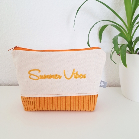Bestickte Universaltasche Beige „Summer Vibes“ Handmade Unikat