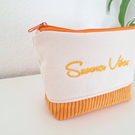 Bestickte Universaltasche Beige „Summer Vibes“ Handmade Unikat