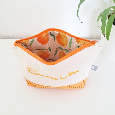Bestickte Universaltasche Beige „Summer Vibes“ Handmade Unikat